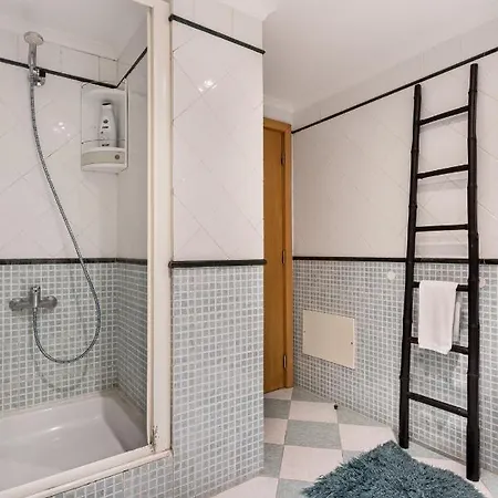 Altido Stunning Flat W/2 Shared Pools & Gym Apartament Ericeira